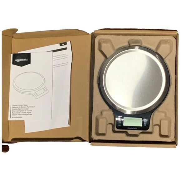 AmazonBasics Digital Kitchen Scale, Auto Shut Off, Use as Shipping Scale - Picture 6 of 7